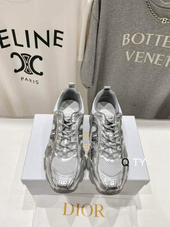 Picture of Dior Shoes _SKUDiorsz35-41TY06183865
